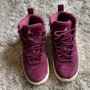 Air Jordan 12 Retro sneakers